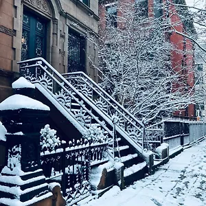 Harlem Grand Bed & Breakfast