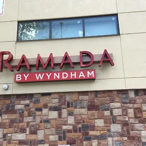 Ramada By Wyndham Bronx Terminal Hotel